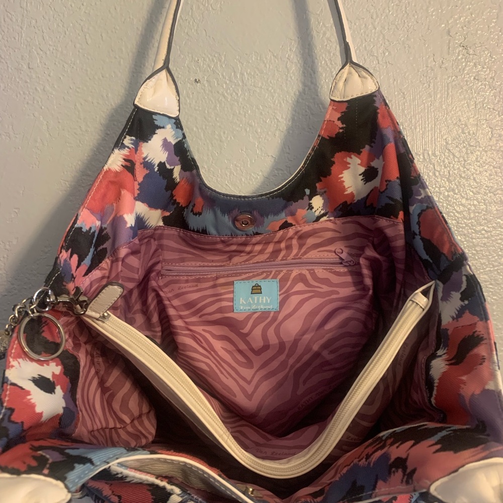 Like New Kathy Van Zeeland Handbag